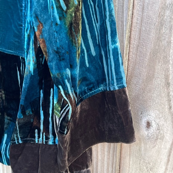 CHICOS BURNT OUT VELVET OPEN JACKET - Picture 4 of 4